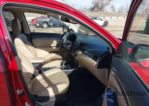 2019 Mitsubishi Outlander Es/Le/Se/Sel z USA, uszkodzony, nr VIN JA4AZ3A3XKZ006952